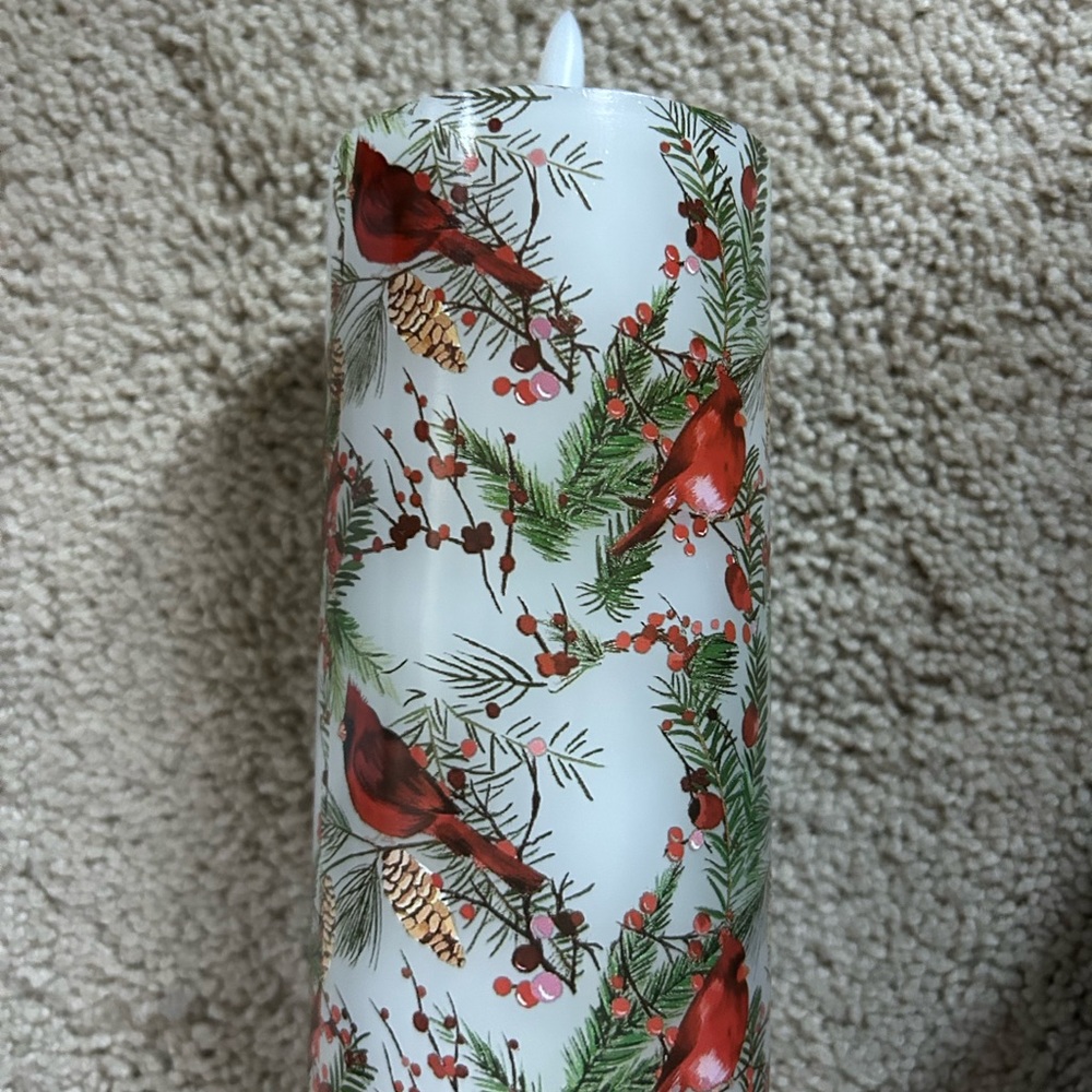 New Festive Cardinal and Pine Candles